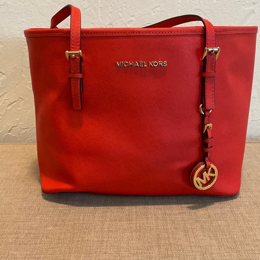 Michael Kors purse